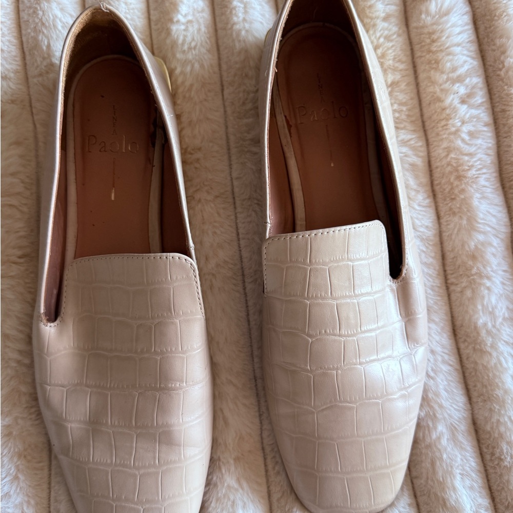 Paolo Cream Leather Loafers worn 1-2x